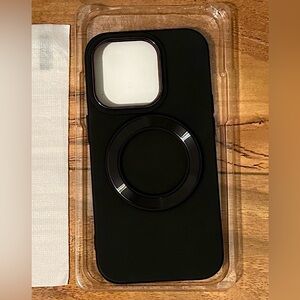 iPhone 14 Pro case